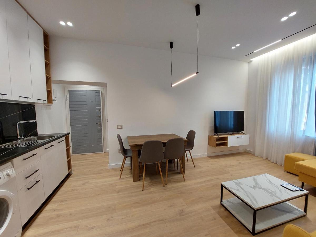 Luxury Apartments Blloku Tirana Extérieur photo