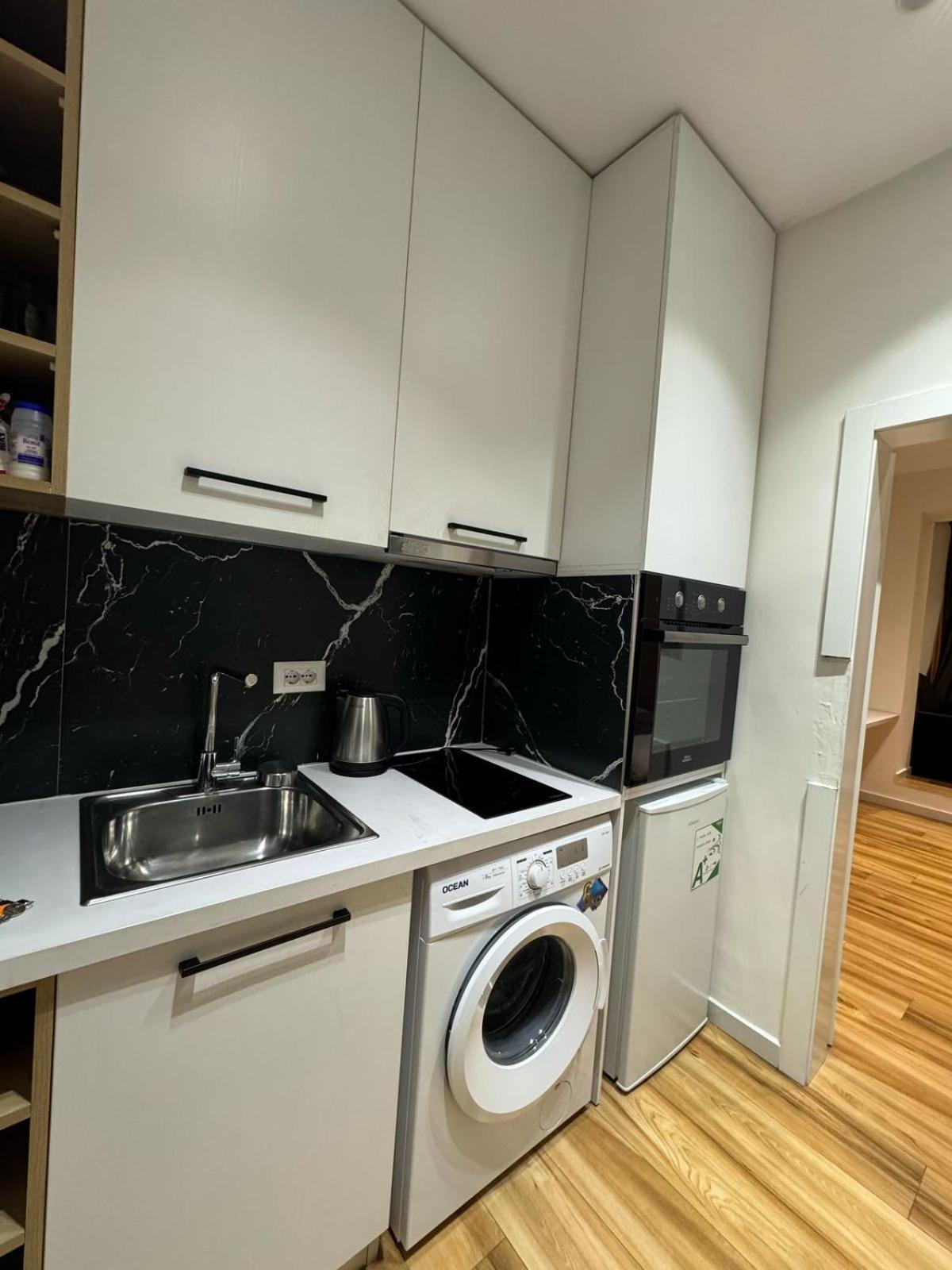 Luxury Apartments Blloku Tirana Extérieur photo